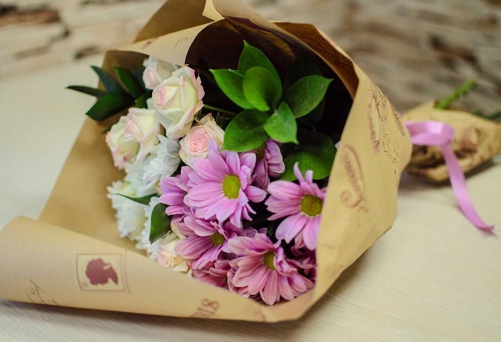 Букет цветов из: Розы и Хризантемы в Жилёво