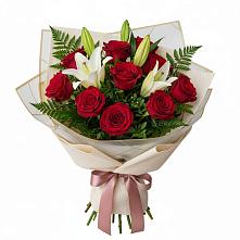 Букет цветов из:  Лилии и Розы в Жилёво