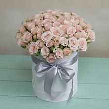 Цветочная композиция из Розы в шляпной коробке в Жилёво