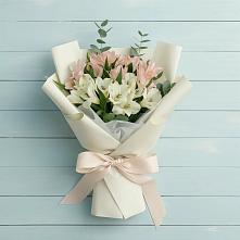 Букет цветов из:  Альстромерии в Жилёво