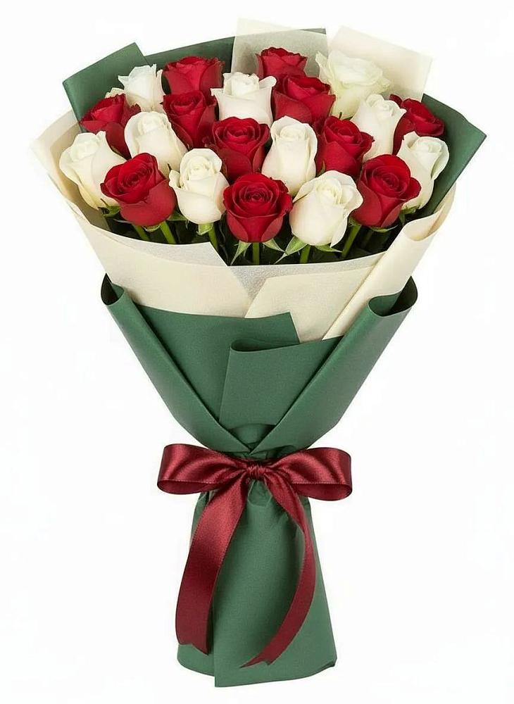 Букет Микс из красных и белых роз в Жилёво