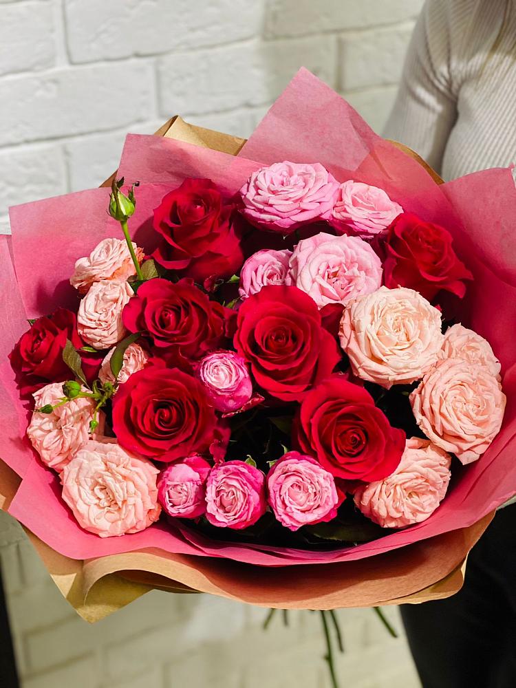 Букет цветов из: Розы в Жилёво