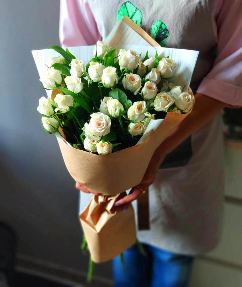 Букет цветов из: Розы в Жилёво