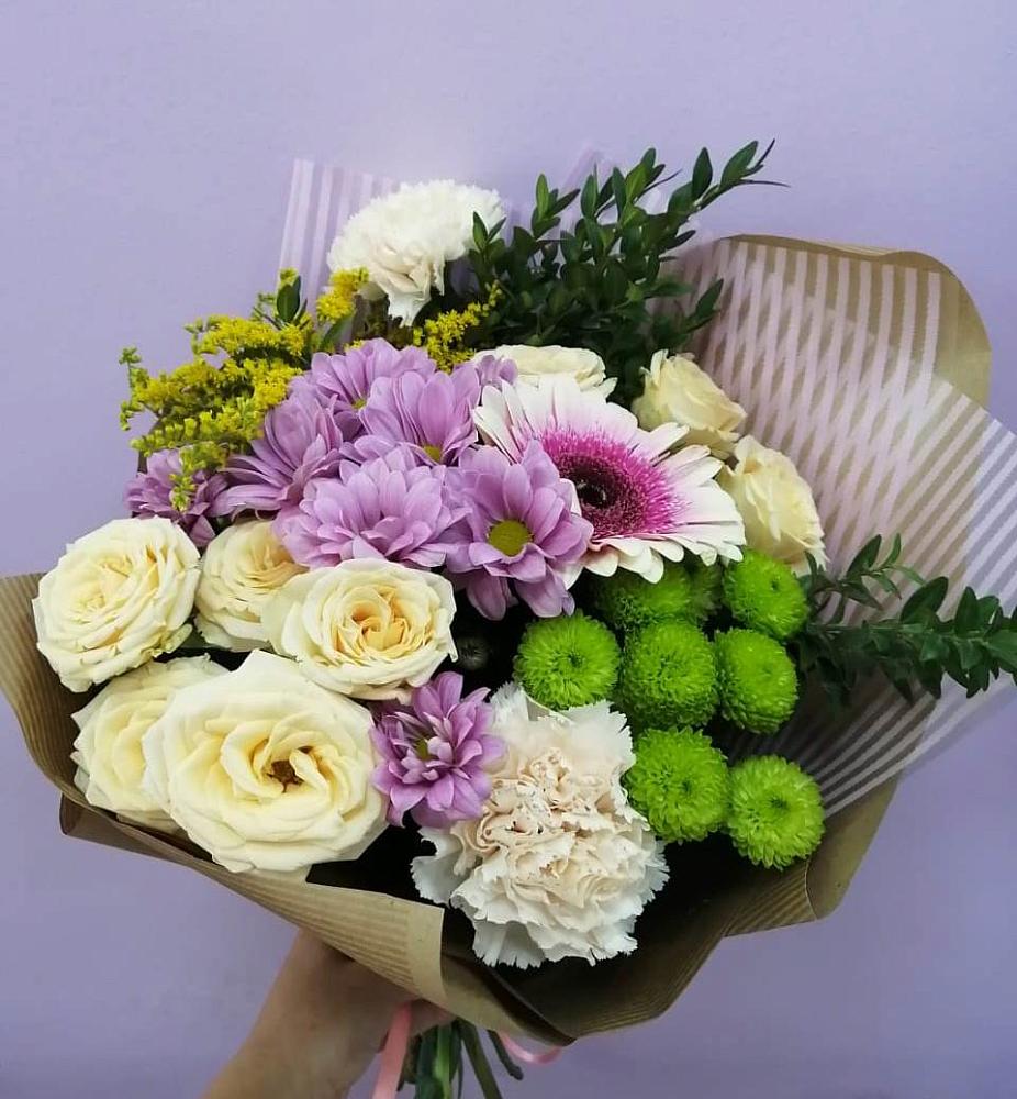 Букет цветов из: Хризантемы, Розы, Гвоздики и Герберы в Жилёво