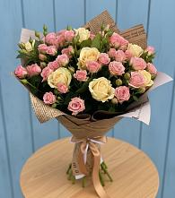 Букет цветов из:  Розы #REPLACE_PRED# Жилёво