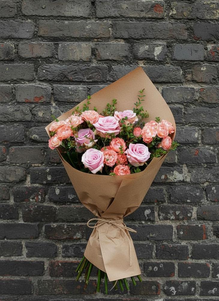 Букет цветов из: Розы в Жилёво