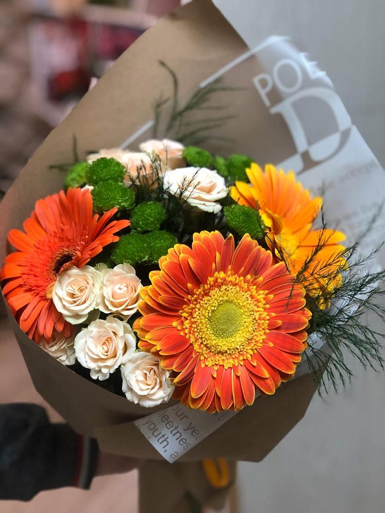 Букет цветов из: Герберы, Хризантемы и Розы в Жилёво