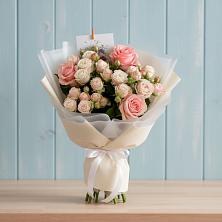 Букет цветов из:  Розы в Жилёво
