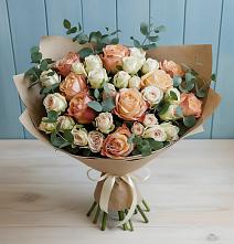 Букет цветов из:  Альстромерии и Розы #REPLACE_PRED# Жилёво
