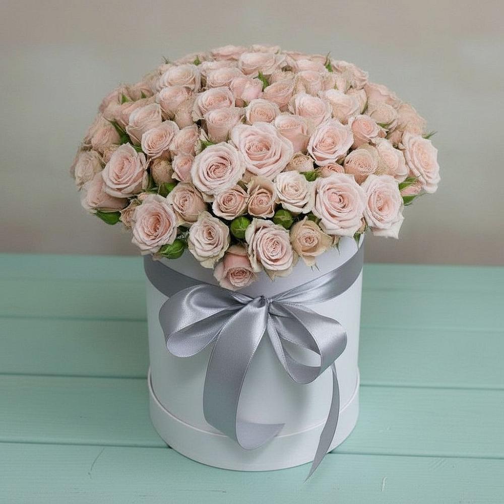 Цветочная композиция из Розы в шляпной коробке в Жилёво